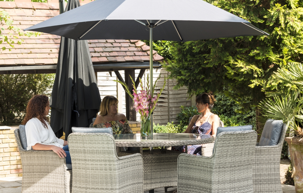 Milan 6 seater patio set deals